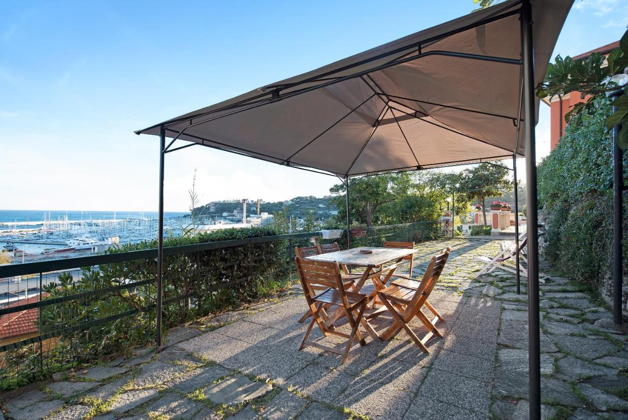 Trilocale In Villa Vista Mare Apt 3 Varazze Exterior photo