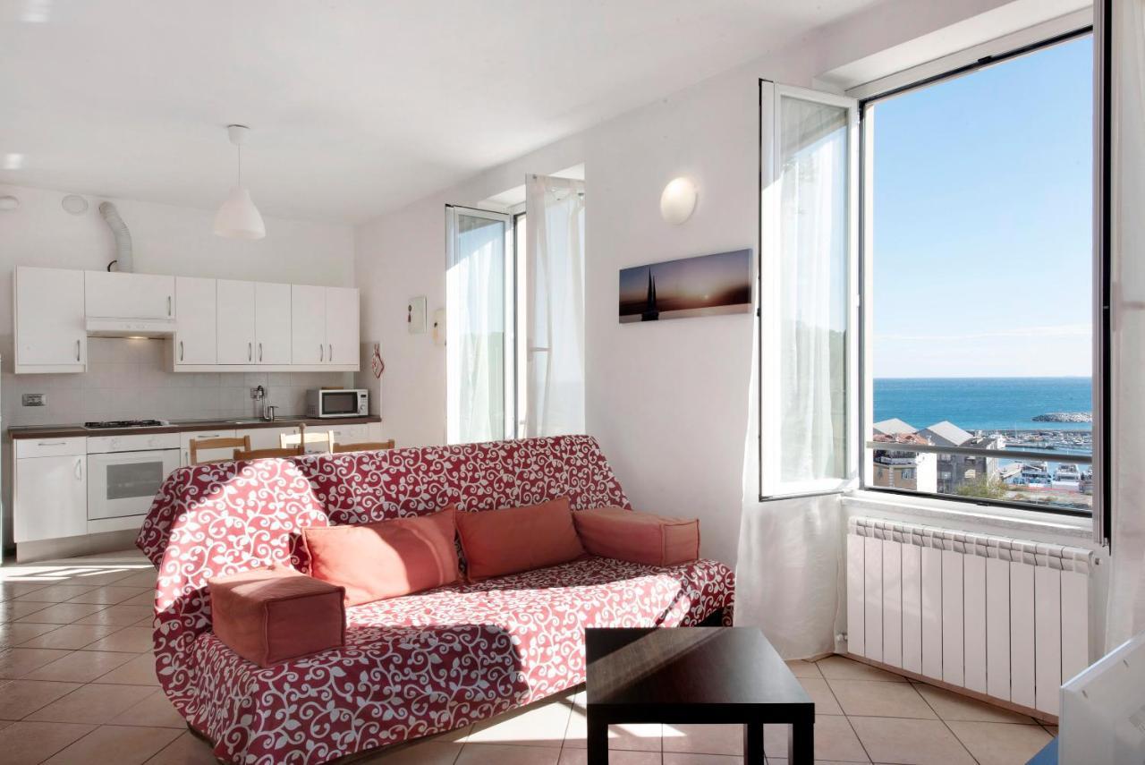 Trilocale In Villa Vista Mare Apt 3 Varazze Exterior photo
