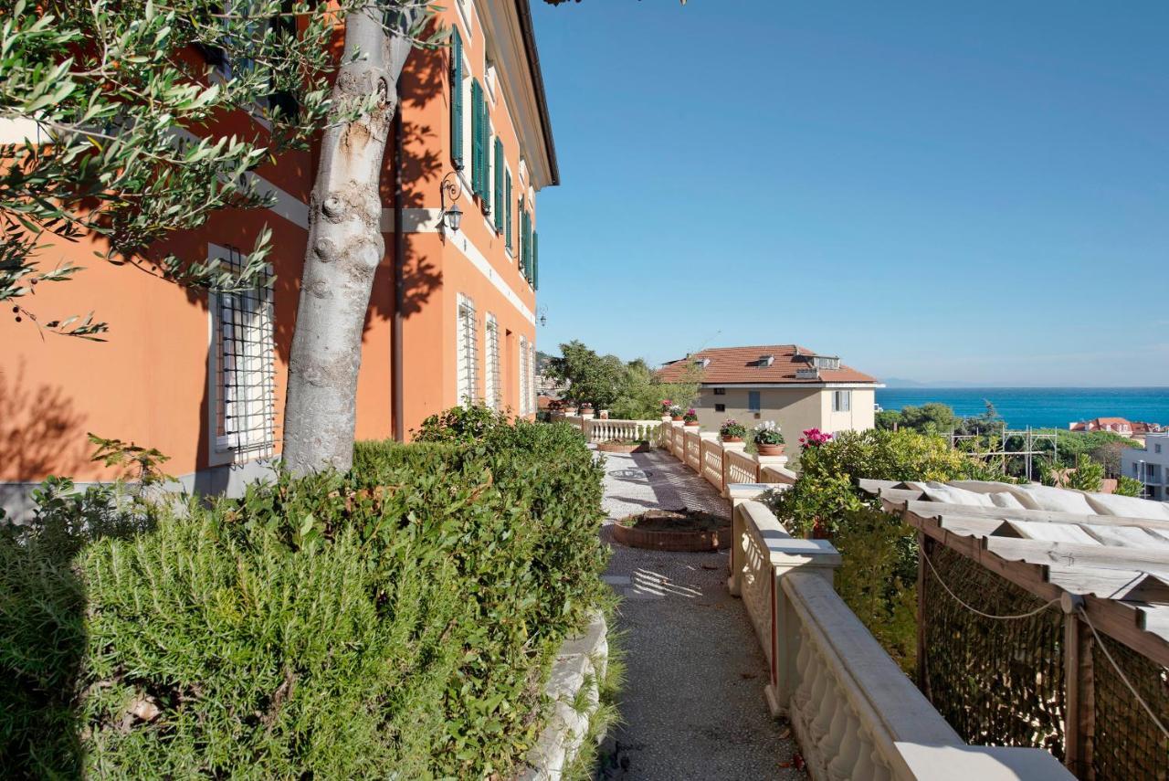 Trilocale In Villa Vista Mare Apt 3 Varazze Exterior photo